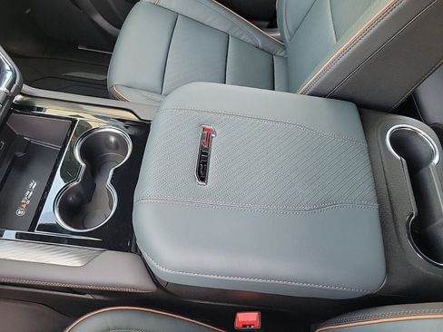 New 2026 GMC Yukon AT4 w/ AT4 Premium Plus Package image 20