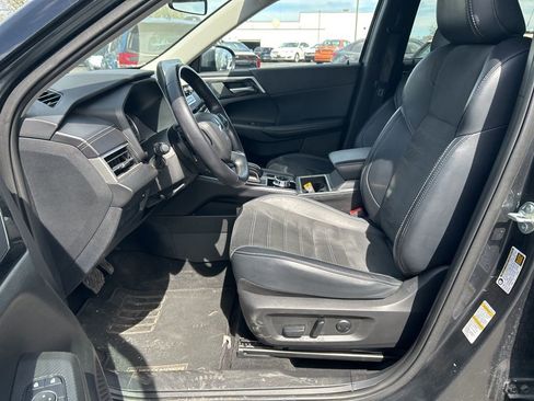 Used 2024 Mitsubishi Outlander SE image 7