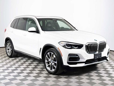 Used 2020 BMW X5 xDrive40i image 3