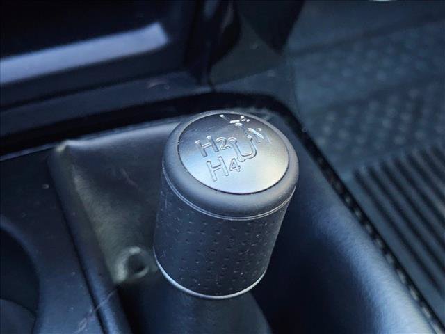 Used 2020 Toyota 4Runner TRD Off-Road Premium w/ Moonroof Package AWD/4WD image 30