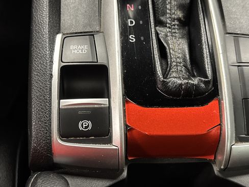 Used 2020 Honda Civic Sport image 12