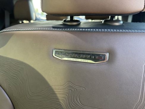 New 2026 GMC Acadia Denali Ultimate w/ LPO, Floor Liner Package AWD/4WD image 73