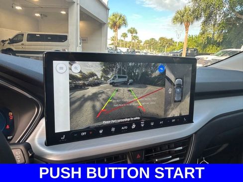 Certified 2024 Ford Escape SE w/ PHEV Premium Package FWD image 13