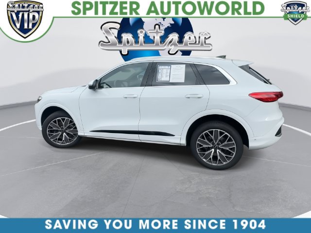 Used 2025 Audi Q5 Premium Plus w/ Premium Plus AWD/4WD image 11