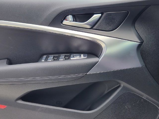 Used 2026 Genesis G70 2.5T AWD/4WD image 18