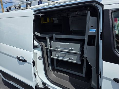 Used 2020 Ford Transit Connect XL FWD image 16