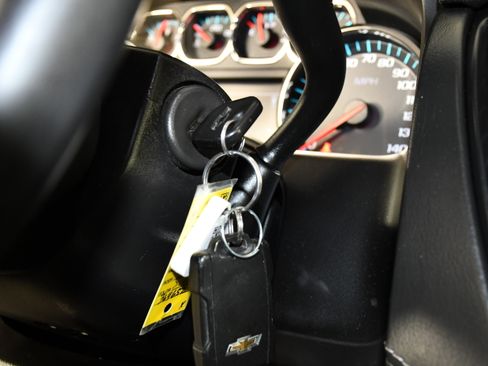 Used 2018 Chevrolet Tahoe LS AWD/4WD image 26