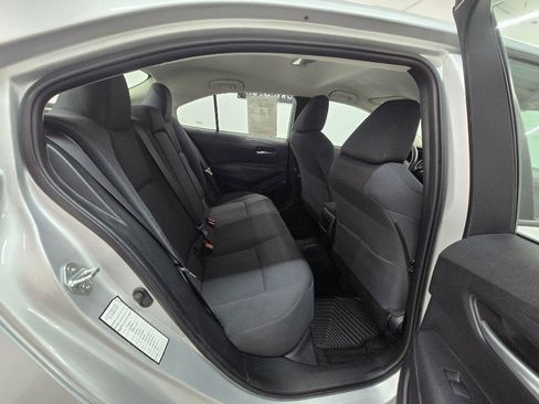 Used 2020 Toyota Corolla LE FWD image 19