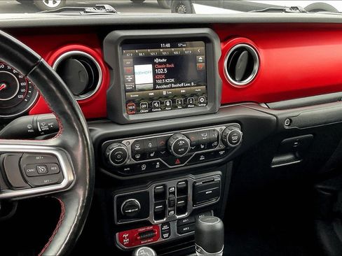 Used 2020 Jeep Gladiator Rubicon image 6