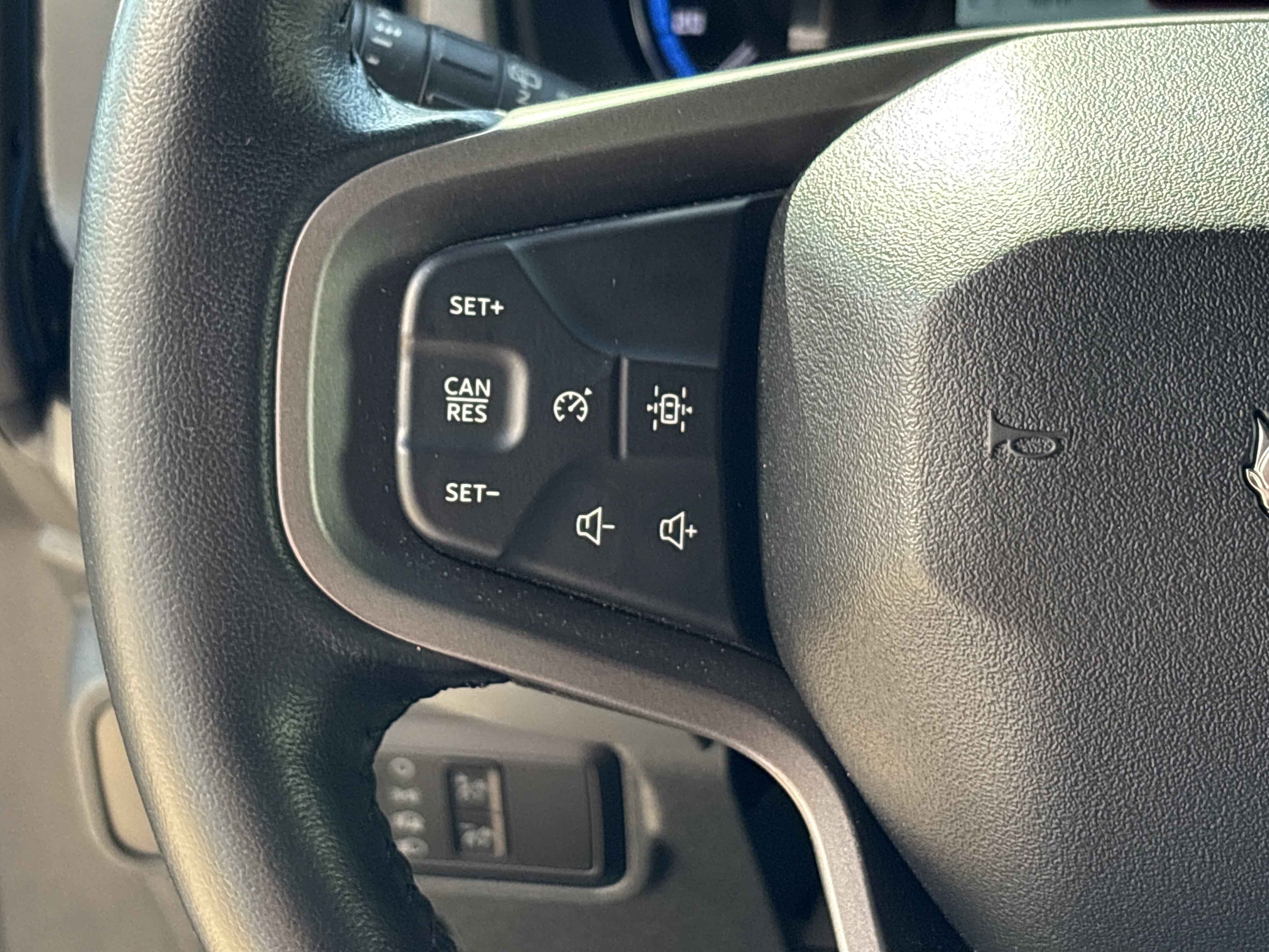 Used 2024 Ford Bronco Black Diamond AWD/4WD image 19