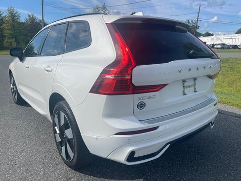 Used 2024 Volvo XC60 T8 Plus w/ Protection Package Premier AWD/4WD image 3