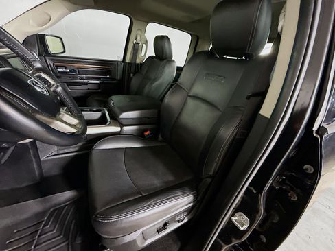 Used 2016 RAM 1500 Laramie w/ Convenience Group image 26