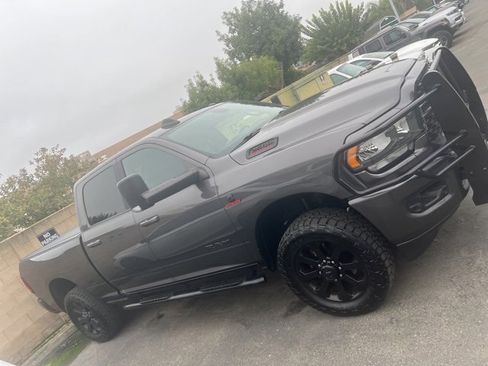 Used 2022 RAM 2500 Big Horn w/ Level C Equiment Group image 2