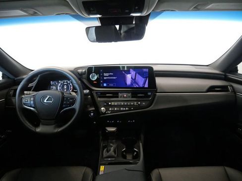 Certified 2025 Lexus ES 350 w/ Premium Package FWD image 17