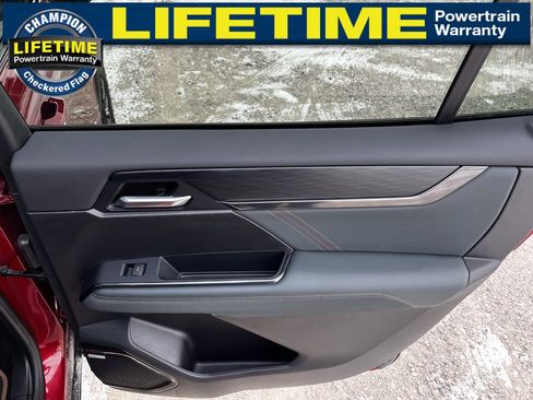 Used 2024 GMC Acadia AT4 w/ LPO, Floor Liner Package image 34