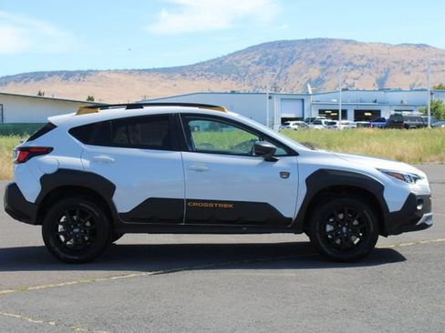 Certified 2024 Subaru Crosstrek 2.5i Wilderness w/ Crosstrek Mirror Package AWD/4WD image 7