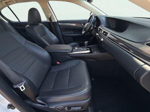 Used 2016 Lexus GS 350 RWD image 27