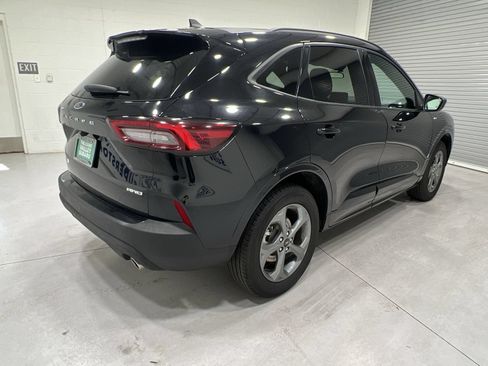 Used 2024 Ford Escape ST-Line AWD/4WD image 8