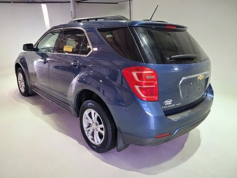Used 2017 Chevrolet Equinox LT image 18
