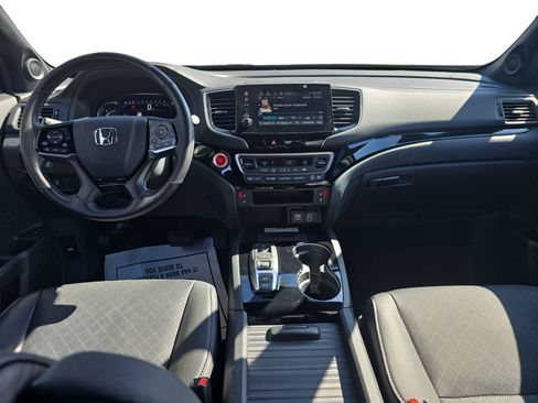 Used 2023 Honda Passport Elite image 9