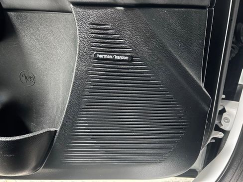 Used 2023 Dodge Challenger R/T Scat Pack w/ Plus Package RWD image 6