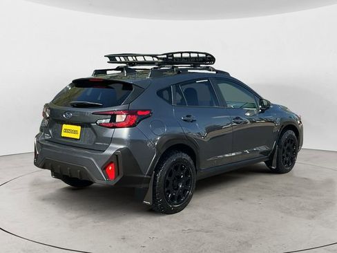 Used 2025 Subaru Crosstrek 2.0i Premium w/ Crosstrek Mirror Package AWD/4WD image 5