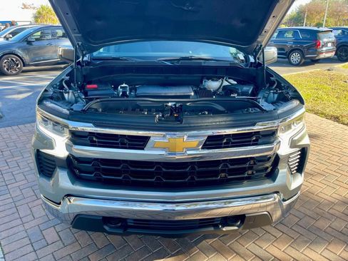 Used 2025 Chevrolet Silverado 1500 LT image 15
