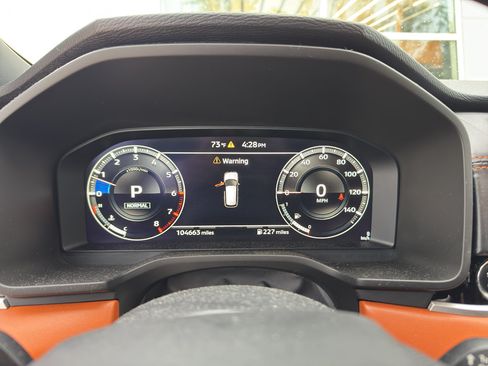 Used 2022 Mitsubishi Outlander SEL AWD/4WD image 9