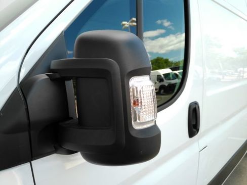 Used 2025 RAM ProMaster 3500 w/ Convenience Group FWD image 21