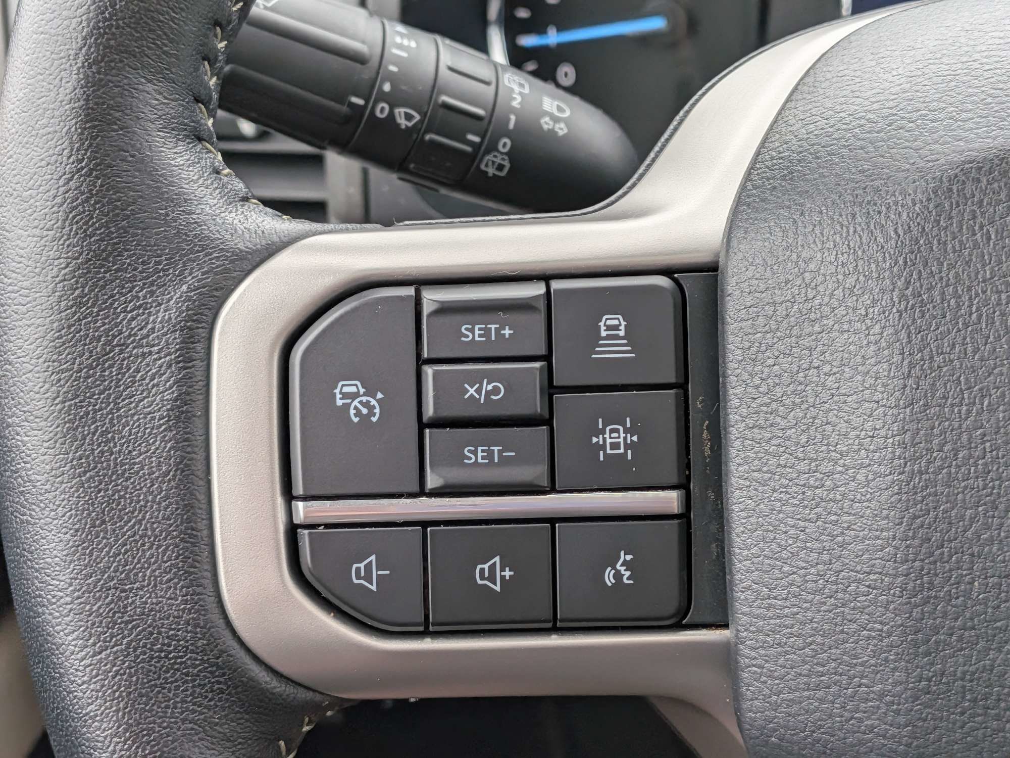 Used 2024 Ford Expedition Max XLT RWD image 27