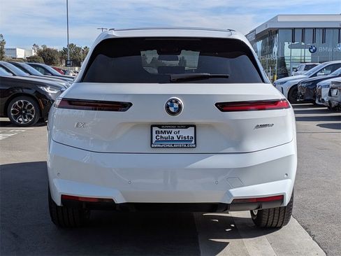 New 2026 BMW iX xDrive60 image 7
