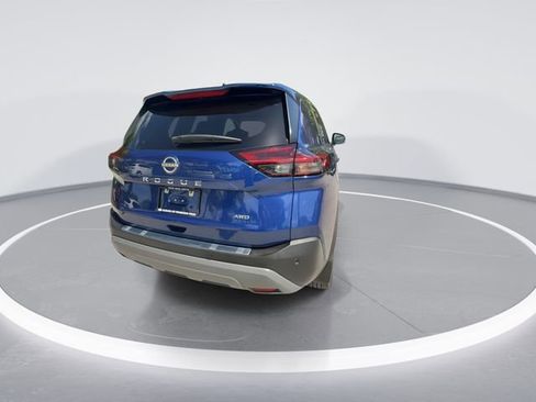 Used 2023 Nissan Rogue S image 7