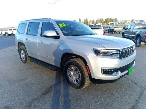 Used 2022 Jeep Wagoneer Series I AWD/4WD image 2
