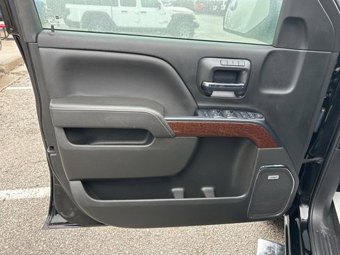 Used 2017 GMC Sierra 1500 SLT image 61