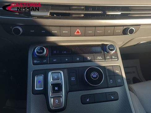 Used 2024 Hyundai Palisade SEL image 50