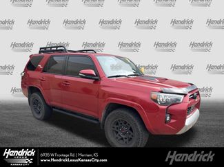 Used 2021 Toyota 4Runner TRD Off-Road Premium w/ Moonroof Package AWD/4WD video 1