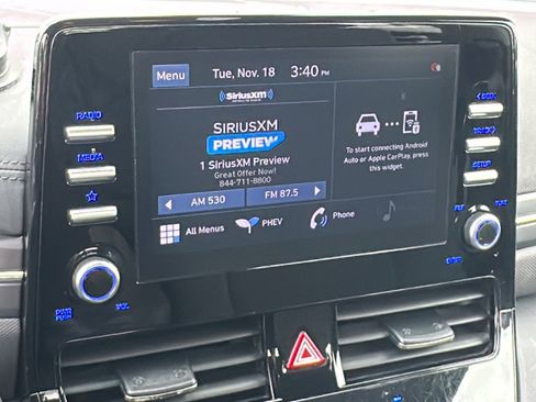Used 2021 Hyundai Ioniq SE FWD image 15