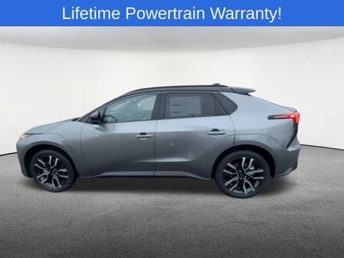 New 2026 Subaru Solterra Touring image 5