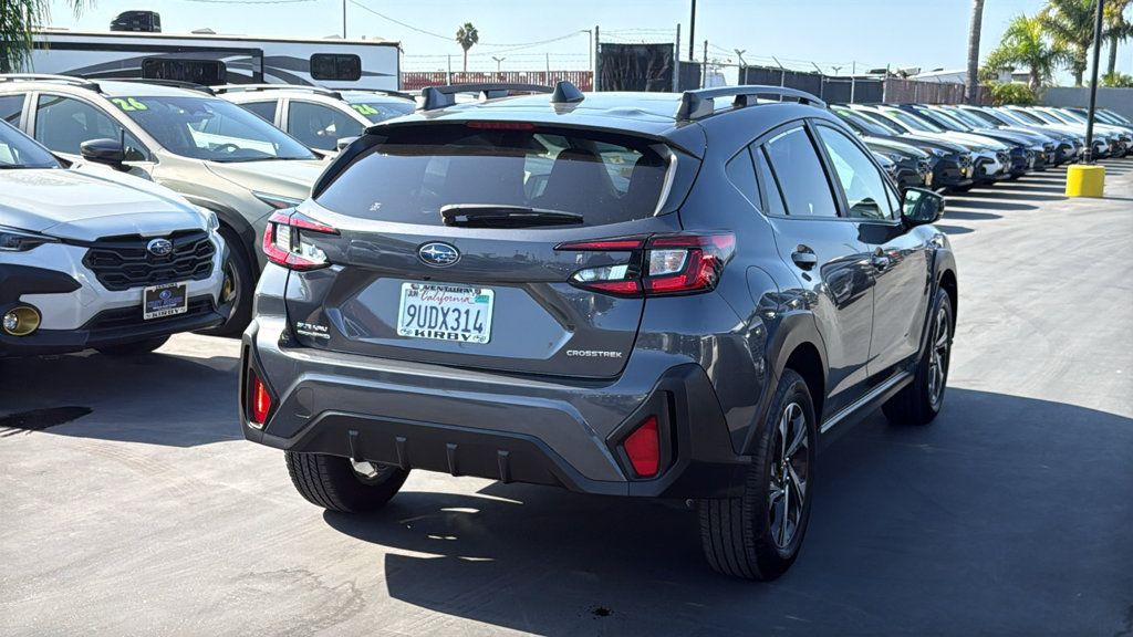 Certified 2025 Subaru Crosstrek 2.5i Premium AWD/4WD image 6