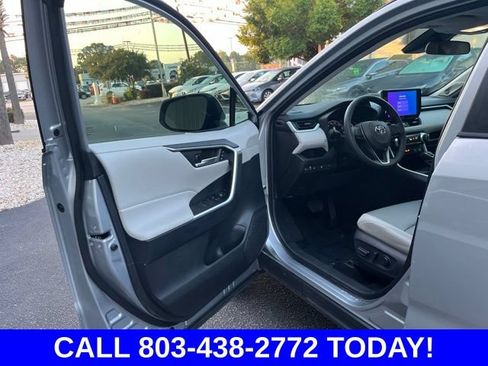 Used 2025 Toyota RAV4 XLE Premium w/ Weather Package FWD image 4