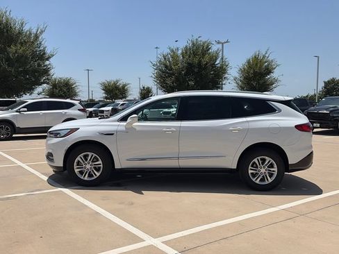 Used 2019 Buick Enclave Essence w/ LPO, Luxury Package FWD image 5