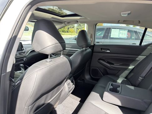 Used 2021 Nissan Altima 2.5 SL image 48