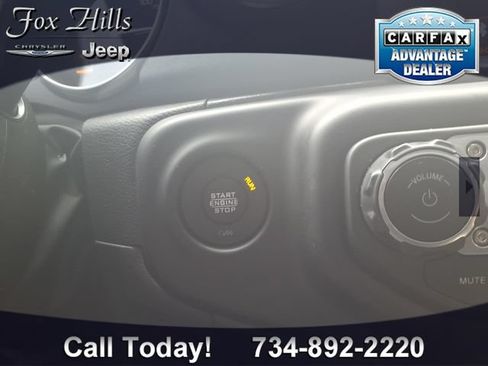 Used 2023 Jeep Wrangler Unlimited Sahara w/ Cold Weather Group AWD/4WD image 24