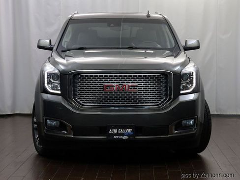Used 2017 GMC Yukon Denali w/ Open Road Package AWD/4WD image 5