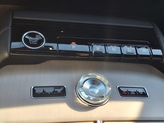New 2025 Lincoln Navigator Reserve w/ Jet Appearance Package AWD/4WD image 14