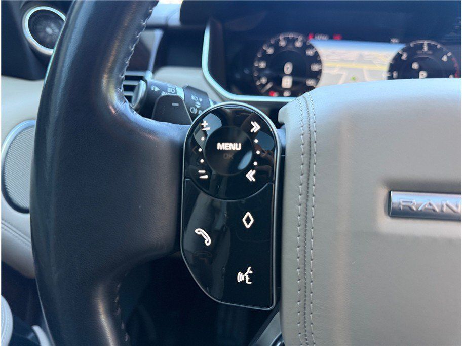Used 2018 Land Rover Range Rover HSE AWD/4WD image 27
