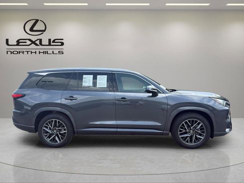 Used 2025 Lexus TX 350 AWD w/ Technology Package image 5