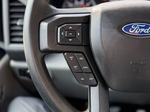 Used 2020 Ford F250 XL w/ STX Appearance Package image 9