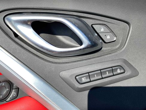 Used 2022 Chevrolet Camaro SS RWD image 16