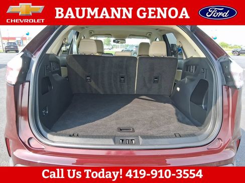 Used 2024 Ford Edge SEL w/ Convenience Package AWD/4WD image 5